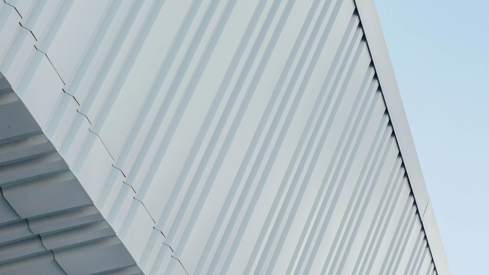 Metal Panels - Register Roofing